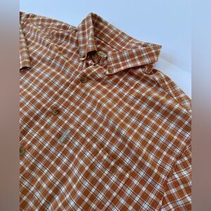 Men’s Woolrich Brand Short Sleeved Shirt
Size XL👍